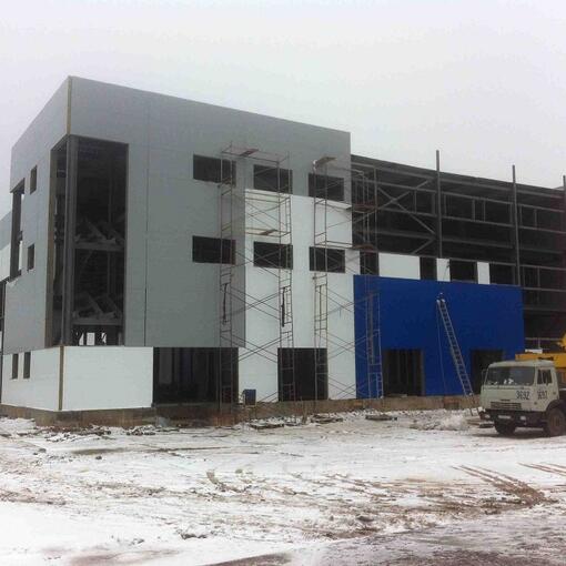 Монтаж ограждающих конструкций стен и кровли