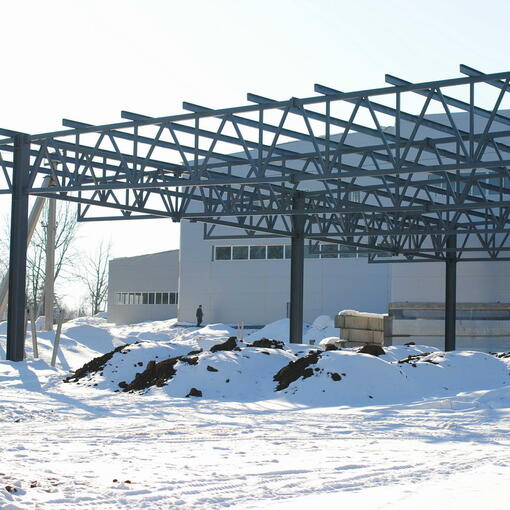 Закончен монтаж металлоконструкций рампы